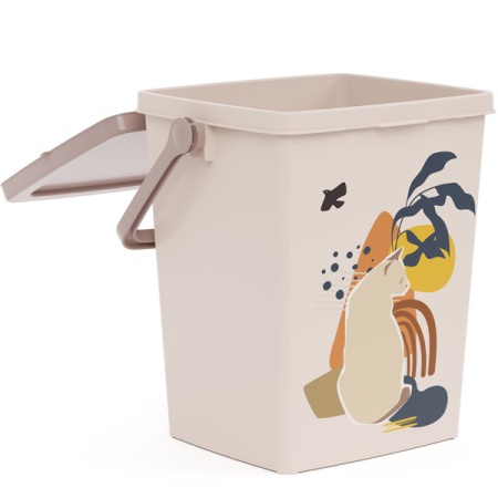 Контейнер д/корма Cats 5,5л с замком/12шт/М8805